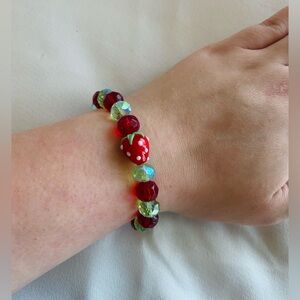 Handmade Fresh Strawberry Light Green and Red Faceted Bracelet